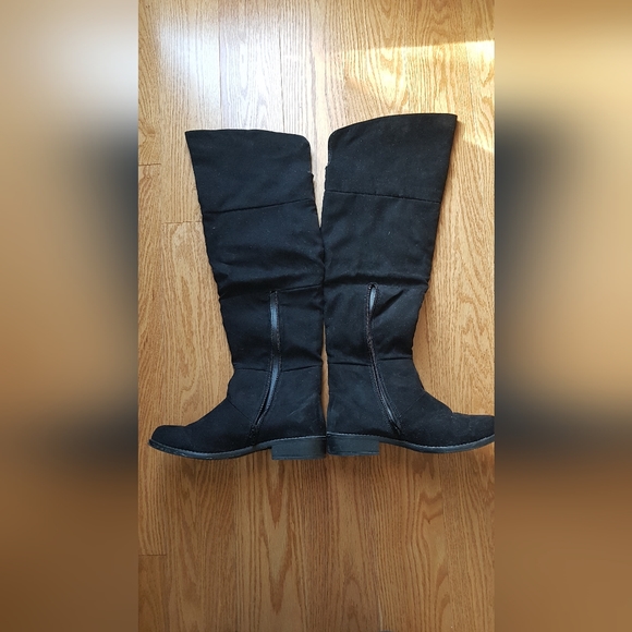 Over the knee black faux suede boots - Picture 5 of 8
